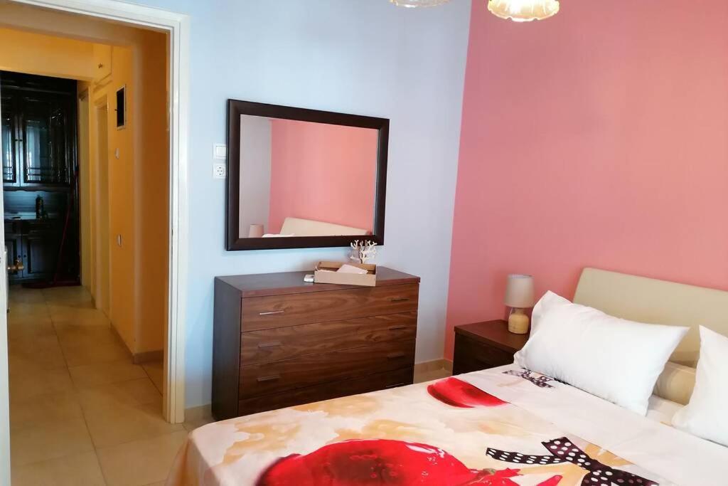 Debby'S Central Apartment カヴァラ エクステリア 写真