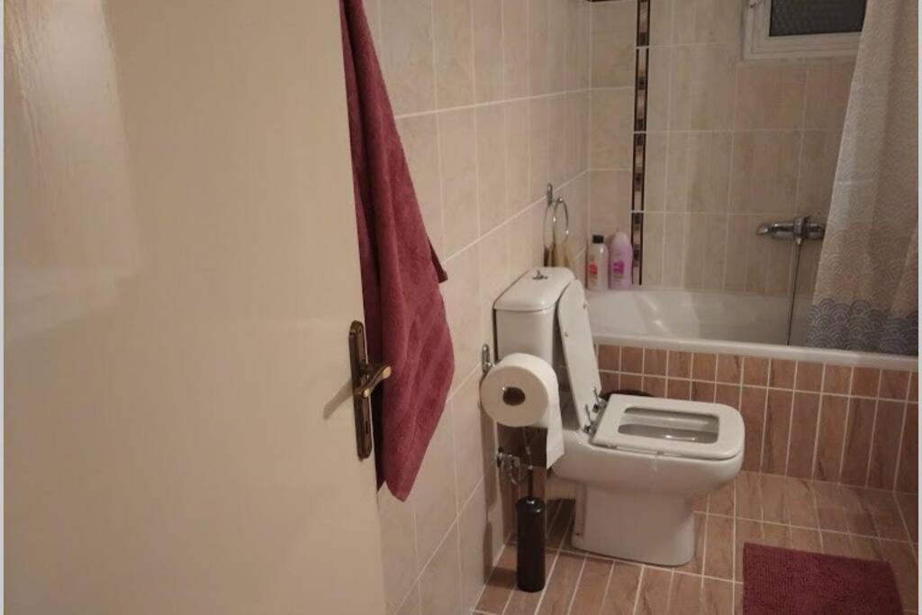 Debby'S Central Apartment カヴァラ エクステリア 写真