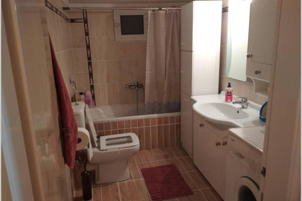 Debby'S Central Apartment カヴァラ エクステリア 写真