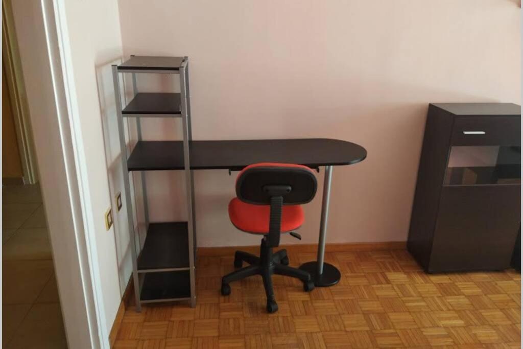 Debby'S Central Apartment カヴァラ エクステリア 写真