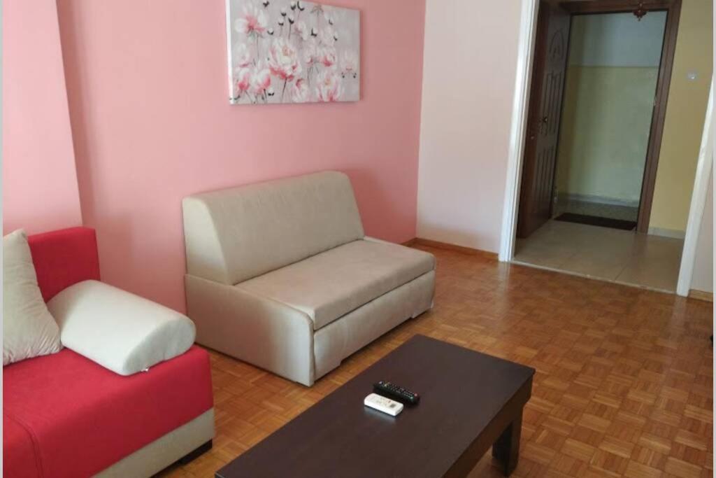 Debby'S Central Apartment カヴァラ エクステリア 写真