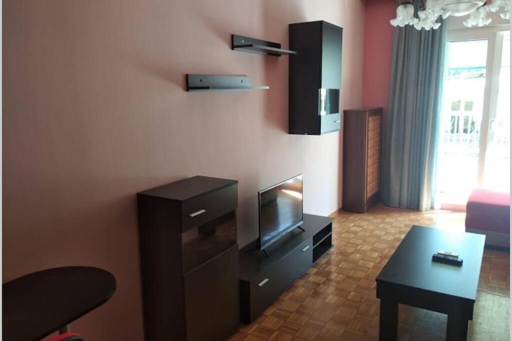 Debby'S Central Apartment カヴァラ エクステリア 写真