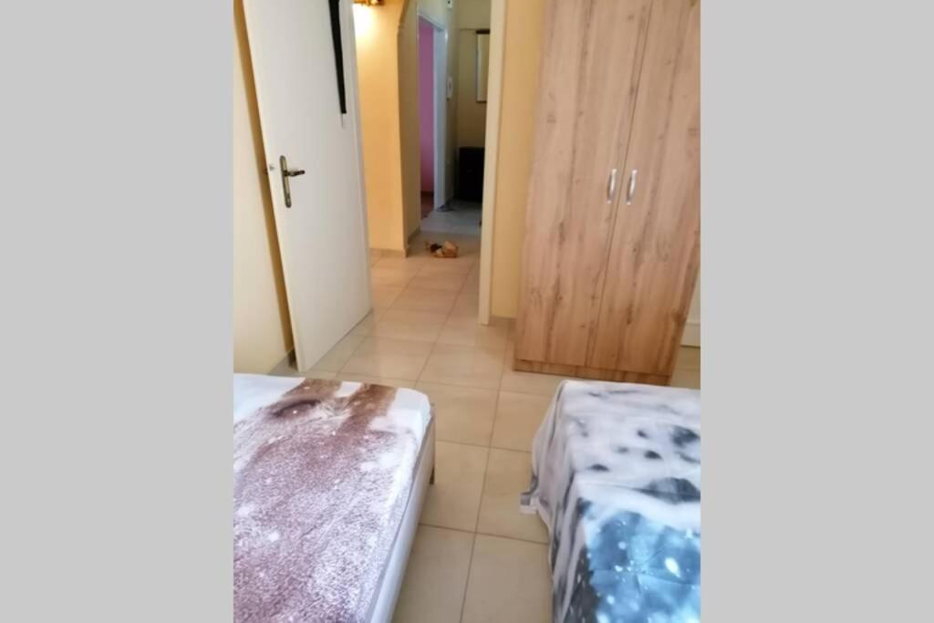 Debby'S Central Apartment カヴァラ エクステリア 写真