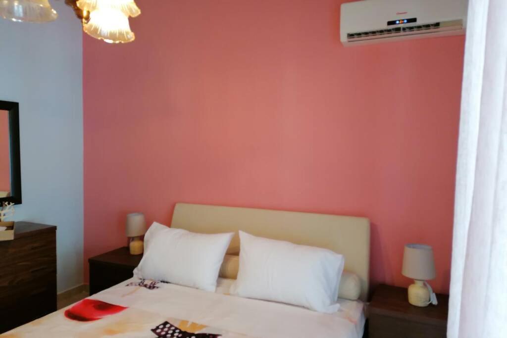 Debby'S Central Apartment カヴァラ エクステリア 写真