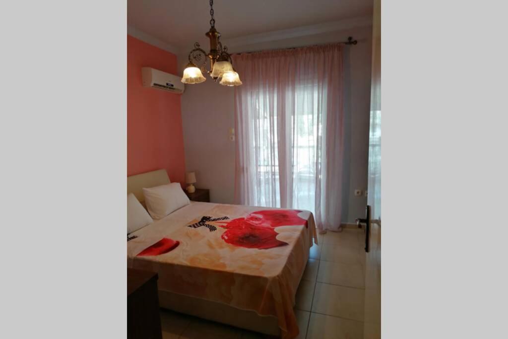 Debby'S Central Apartment カヴァラ エクステリア 写真
