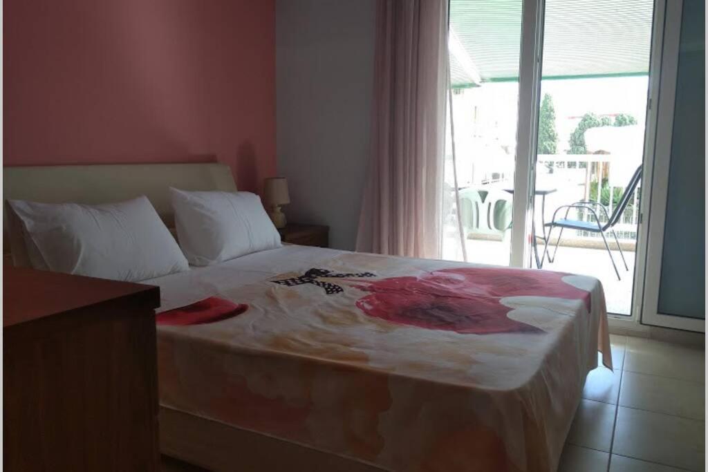 Debby'S Central Apartment カヴァラ エクステリア 写真