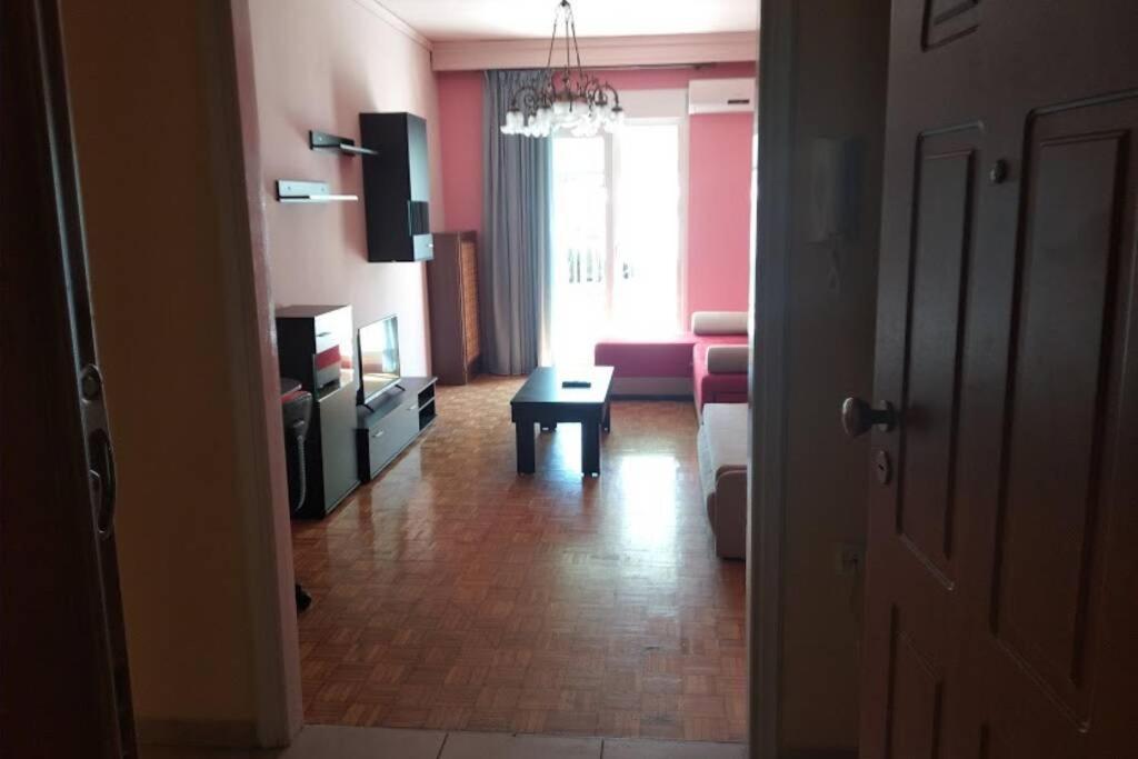 Debby'S Central Apartment カヴァラ エクステリア 写真
