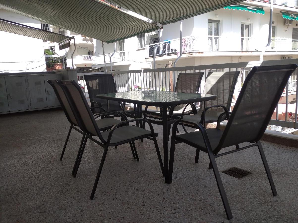 Debby'S Central Apartment カヴァラ エクステリア 写真